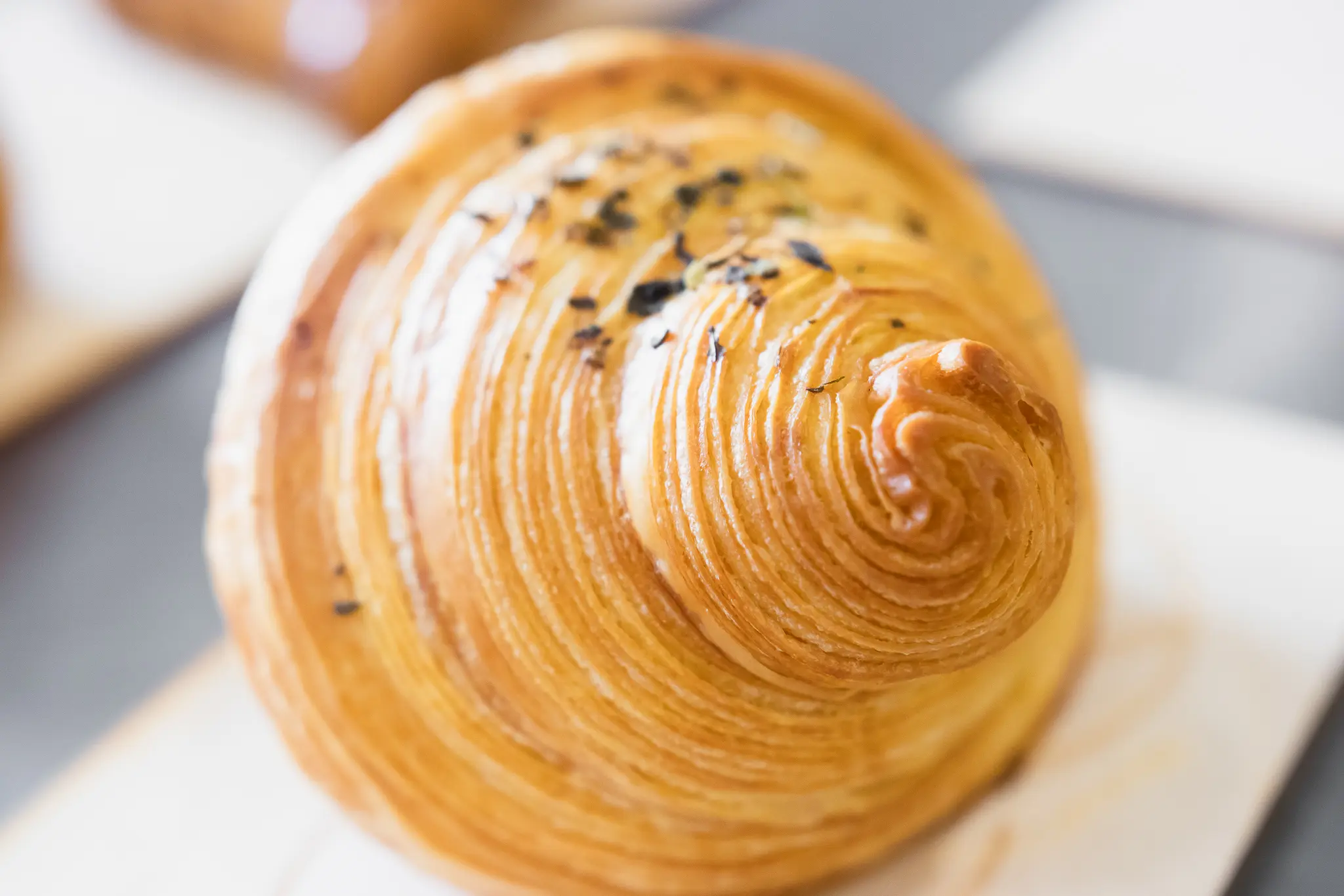 Szkoła Artystyczna Wiesław Kucia - croissant wytrawny z ziołami