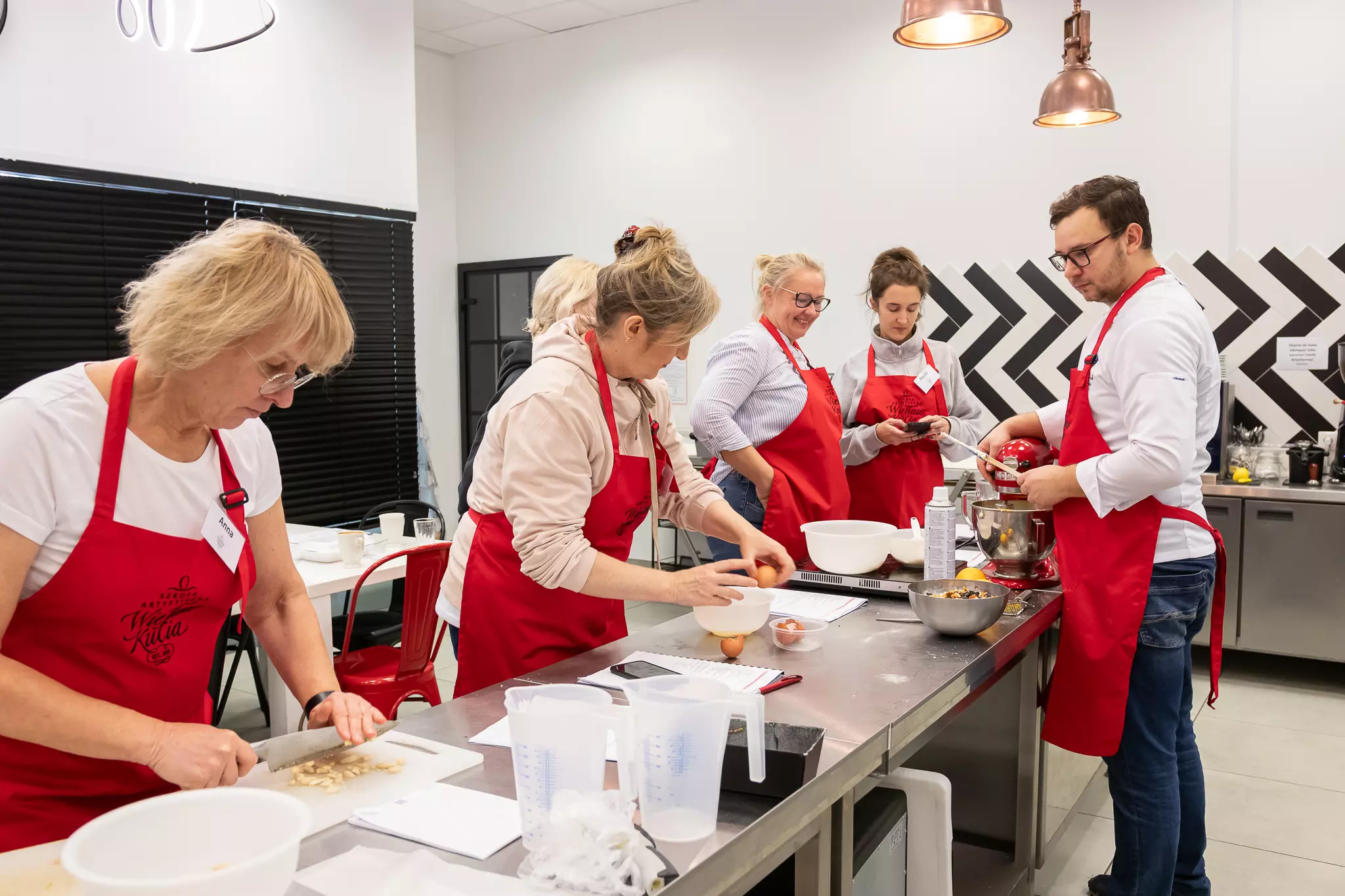kurs cukierniczy z pieczenia deserów