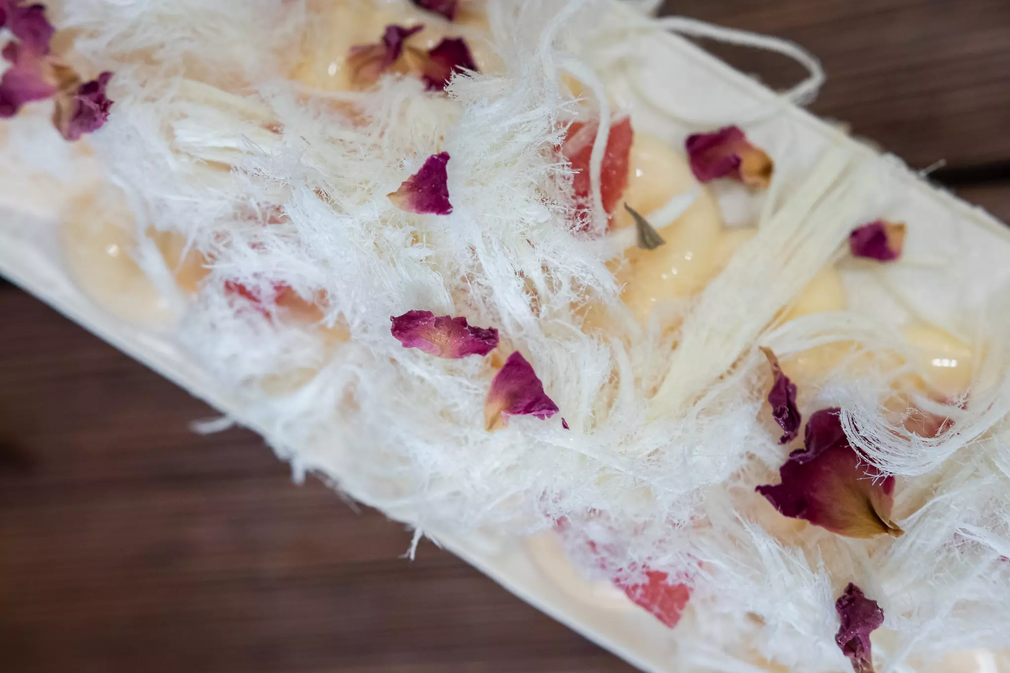 Babka cytrynowa z makiem i białą czekoladą