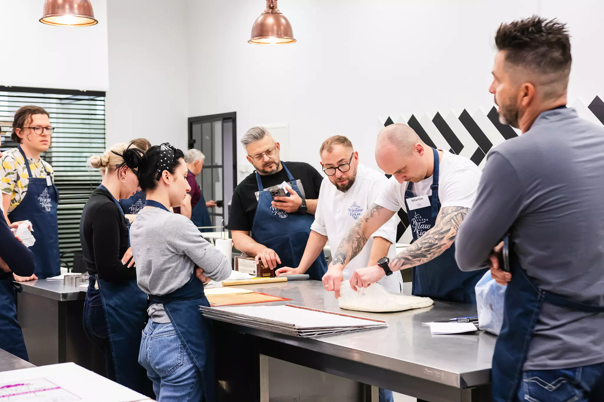 Laminacja, czyli wbudowywanie masła do ciasta na croissanty
