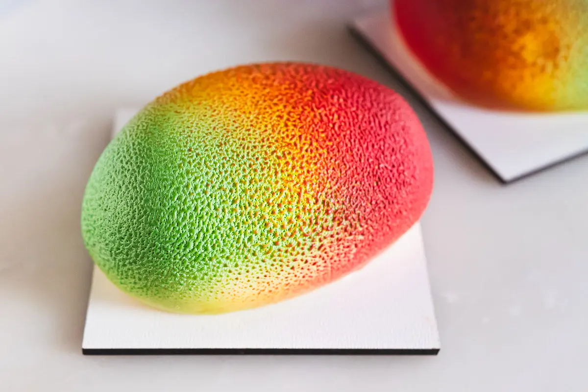 Szkolenie cukiernicze z Jakubem Janiukiem z deserów w kształcie owoców