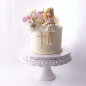 Joanna Jaskot w Szkole Artystycznej Wiesław Kucia - tort komunijny